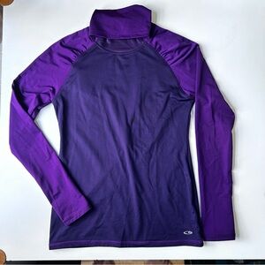 CHAMPION TURTLE NECK ACTIVE WEAR WOMEN'S TOP - SIZE M